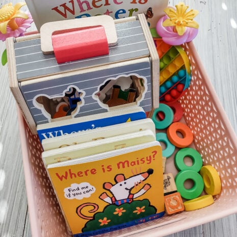 toddler-morning-basket-idea toddler-morning-basket-idea