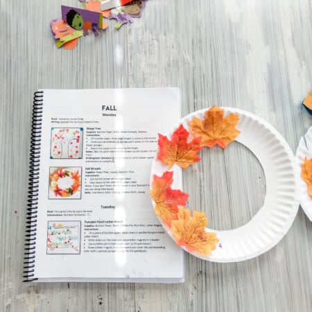 diy fall wreath | fall preschool activities for toddlers