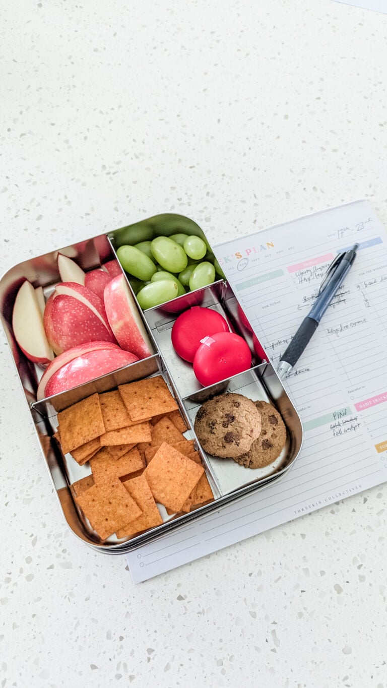 daily routine as a stay at home mom with school-age kids