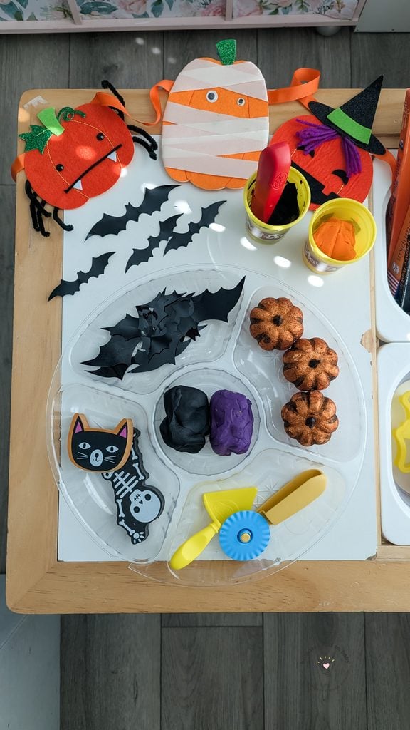 Halloween play dough tray